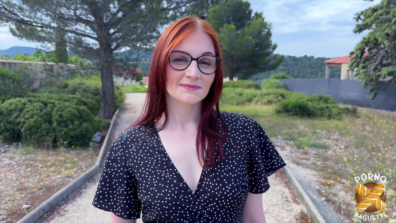 Porno Baguette: Лав'яна, чудова руда, хоче, щоб два члени її