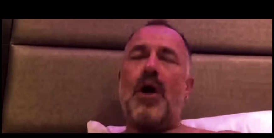 Daddybearvlc: Te heet voor tiktok