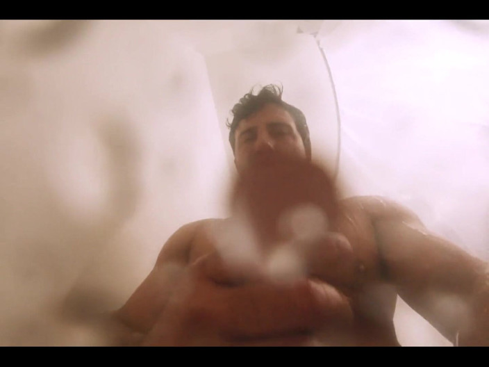Reese Rideout: POV, éjaculation sous la douche sur ton visage