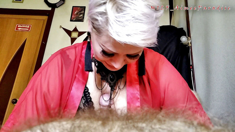 AimeeParadise: Một con cu mạnh mẽ giữa bộ ngực to trưởng...