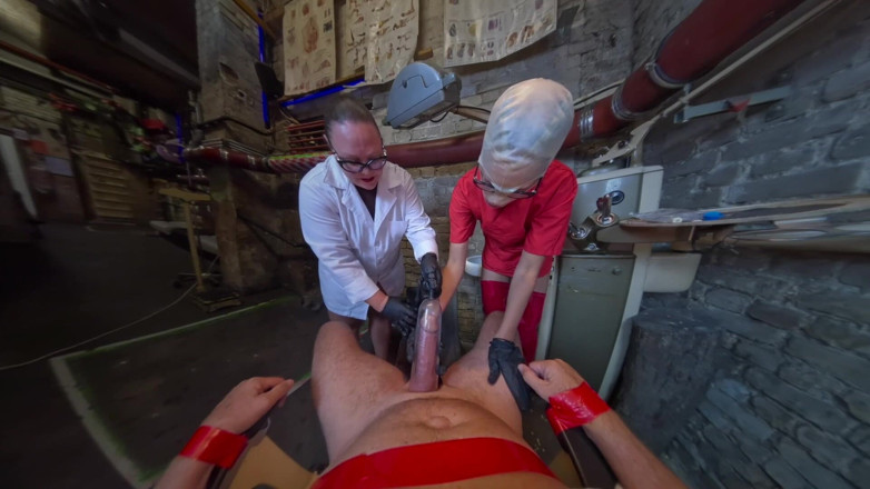 Twisted Nymphs: Twisted Nymphs - Weird Dentist - Del 2