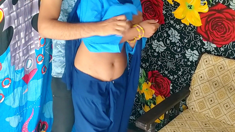 Rakul008: Video seks kali pertama awek sekolah kampung muda dengan pepek...