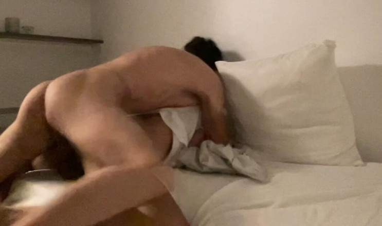 wannahavefunx: Hetero Arabische man neukt zijn homo-vriend hard