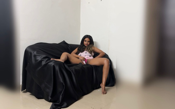 Xxxsexfreak: Bhabhi hứng tình muốn tôi đụ cô ấy theo kiểu chó vào...