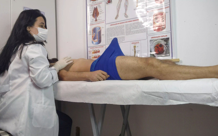 Intense Pleasures: L'infermiera fa sì che il paziente abbia erezione molto dura