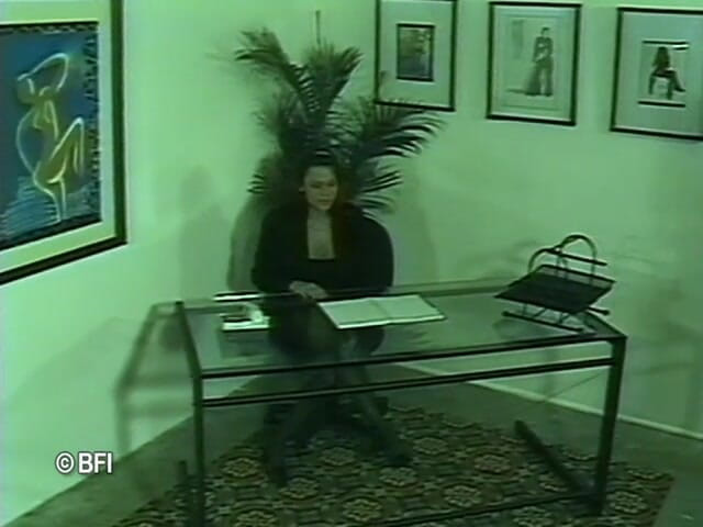 Combat zone transsexual barebacking: Elle, homme hardcore