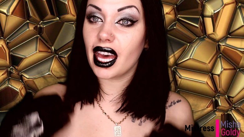 Goddess Misha Goldy: Du hade inte tillstånd att wank till andra modeller! Slukar &amp;executrix!