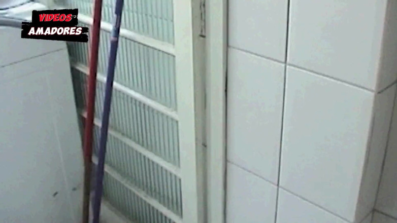Amateurs videos: Sentado no pau do seu amante
