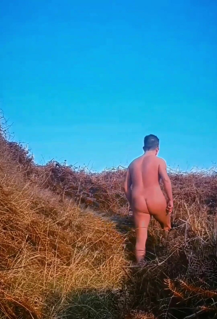 MaleModel: Kustpad naaktheid