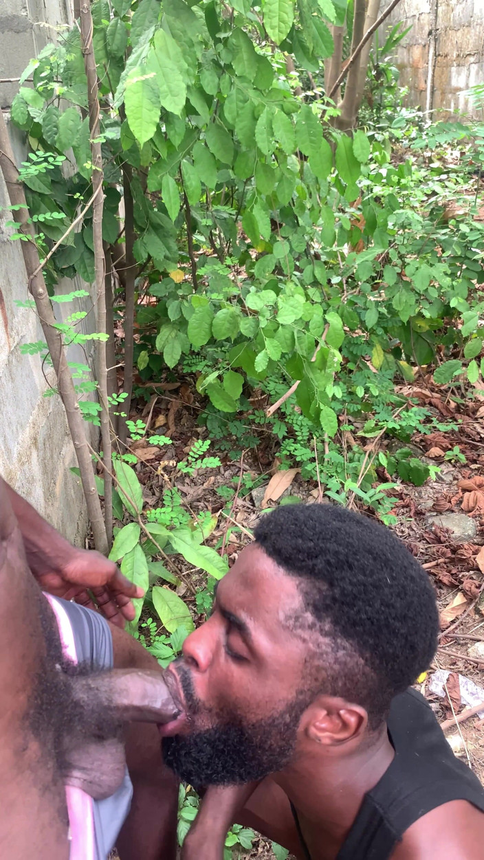 Big Hoss: Deux mecs voyou avec une bite de 12 pouces baisent un...