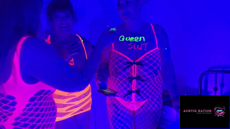 Auntie Nation: Uv Mayhem