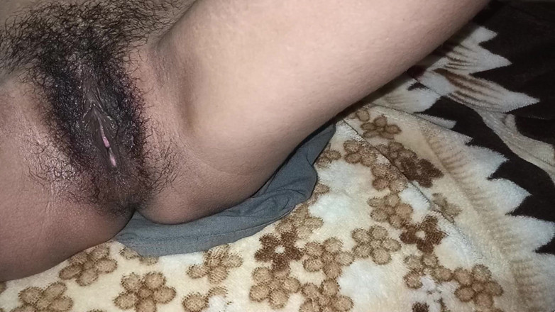 Sexy jaan: Desi Radha Bhabhi se masturbe, chatte, eau d’eau, Gaya, Bur...