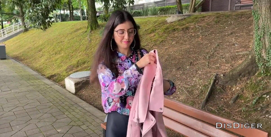 Dis Diger: Diambil si comel di jalan, dikongkek dan memancut mani pada...