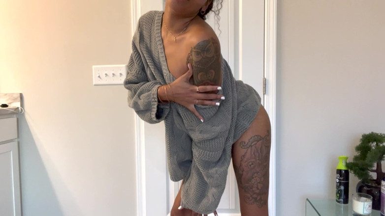 Mya Mula Goddess: Blusa fetiche por provocação