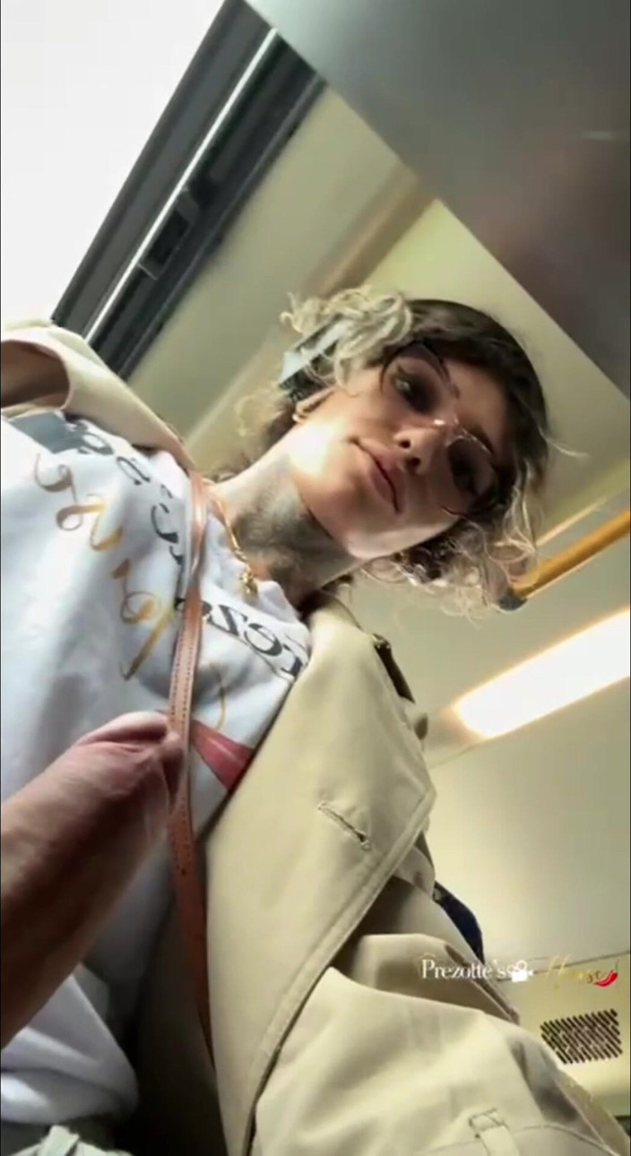 Sabrina Prezotte: Que Gozada, Rsrs a Sabrina Da Ums Boa Gozada Dentro...