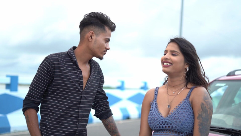 Pankaj Gupta: Tejaswini Ve Abhinash'ın Otelde Seks Yaparken Viral Videosu Mutlaka Izlenmeli.