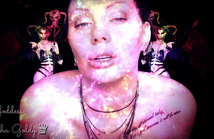 Goddess Misha Goldy: 很好闻，撸管和奖励，对吧？极端毒药幻想撸管指挥！（特效）