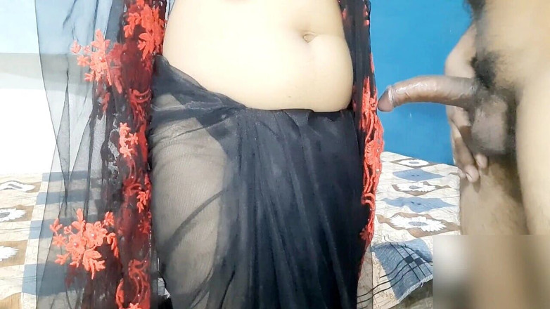 hotXriya: Üvey anne ve üvey oğlu desi seks