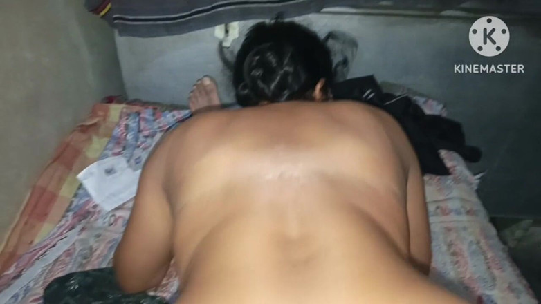 Kavita69: Memek pelacur tante baru di rumah