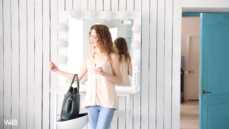 Watch4beauty: Casting Mia Y