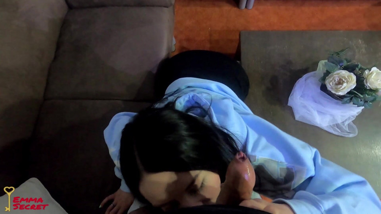 Emma Secret: Blowjob terangsang untuk vagina mulut saya!