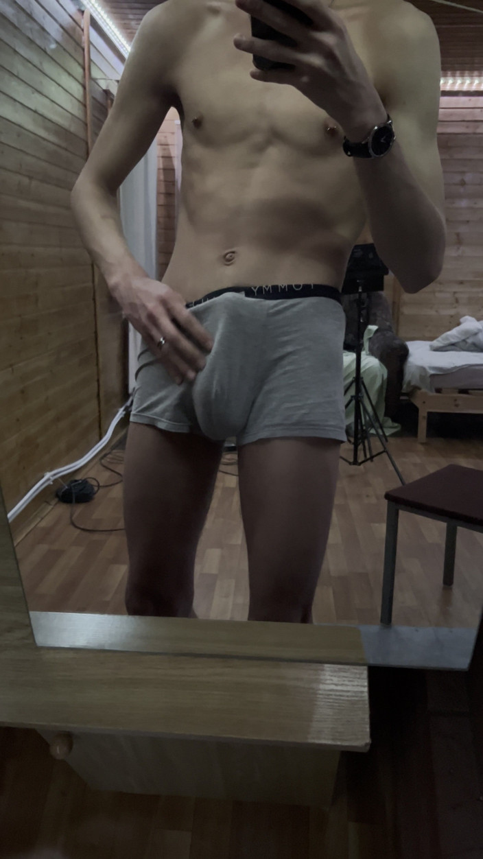 Maksim Lopukhov: Дрочить великий товстий член перед дзеркалом