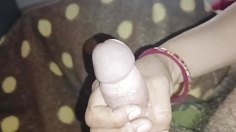 Ashabhabhi: Iubita Desi Bhabhi labă în prim-plan