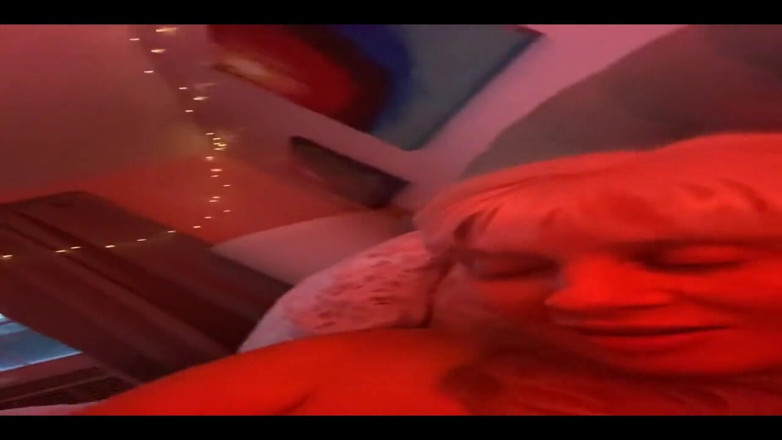 PaintedRose Taboo Femdom Fetish MILF: 君のために自分のアソコを剃ったばかりだ