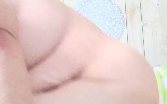 HerculesnVENUS: Na horní straně sperma zůstanou