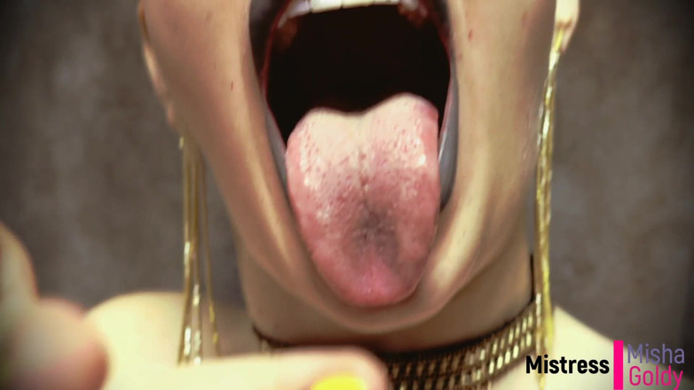 Goddess Misha Goldy: Sborra prematuro ingoiato vivo dopo una scopata veloce con demoness!