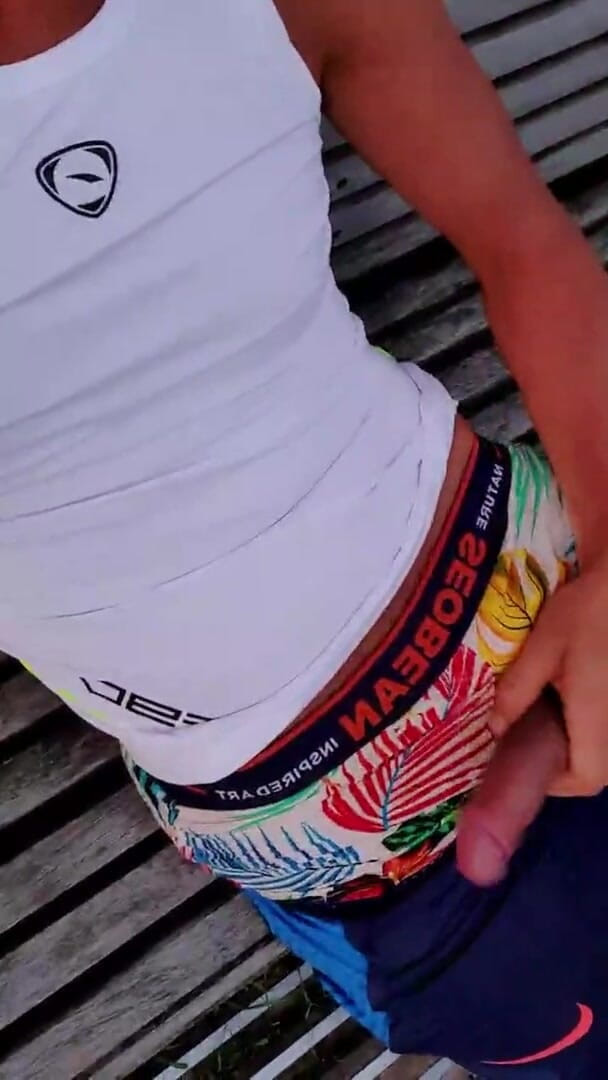 Slutboyben: Slutboyben Cam4 Ahli Pameran Brainfukked