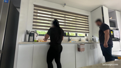 Time traveler: Desenvasando deliciosos pastelitos, parte 1