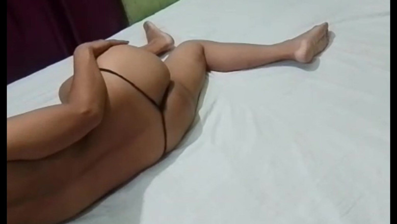 Chhaya: Malam ini namamu adalah cintaku untuk ngentot sama istri nepal...
