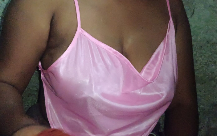 Queen4desi: Je vais sur Magasin Nouveaux soutiens-gorge sexy select une prochaine...