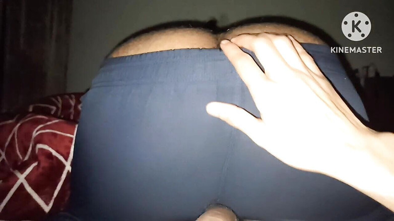 Desi__Panda: Indiana gay professora com pau grande e monstro fode à meia-noite