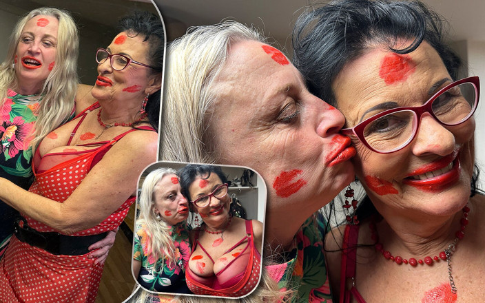 Lillian Black Funhouse: Keseronokan menjolok lesbian sehingga orgasme
