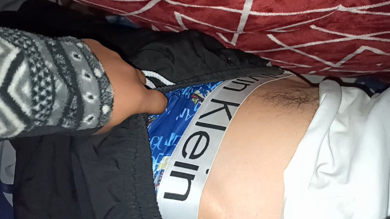 Desi__Panda: Pertama kali aku ngentot pantat bahenol abang tiriku sebelum ngentot...