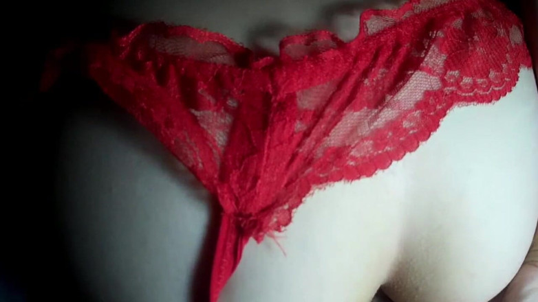 Anal-lovefuck: Amatoare de futai anal dur cu spermă în cur