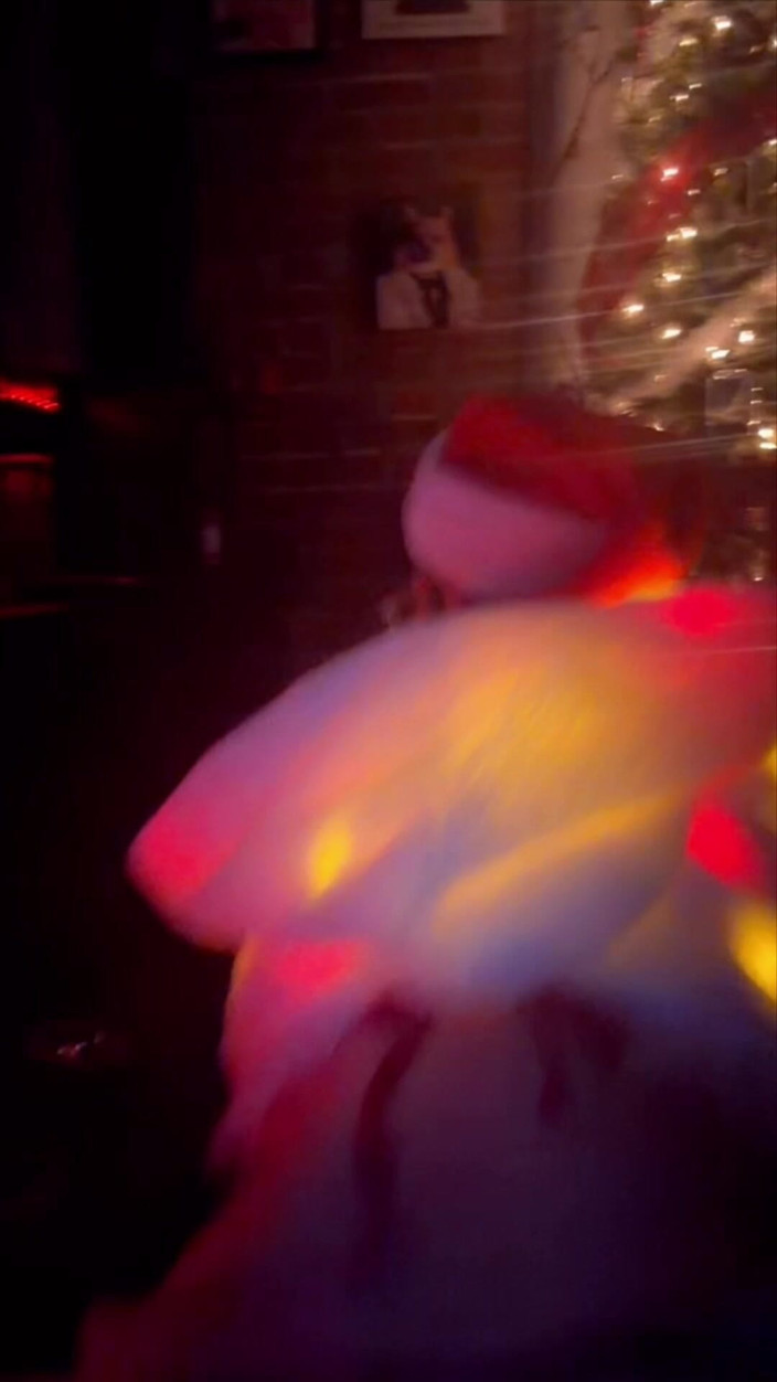 sky_wryder: 메리 Xxxmas