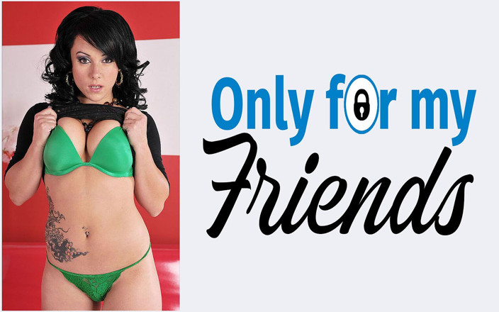 Only for my Friends: Porno-casting von untreue tätowierter schlampe fickt mit sexspielzeug in muschi...
