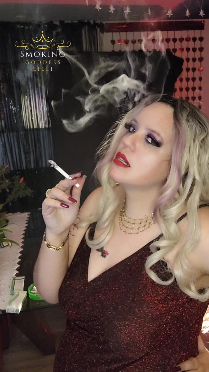 Lilli Cukierek Cox: Rauchendes Marlboro