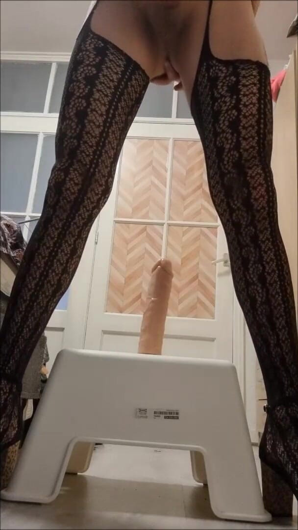 Sissy husband solo: Sissyhusband poz ve biniş 1.
