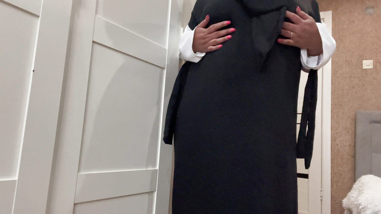 Lux Eva: Parlare molto duro, porno arabo