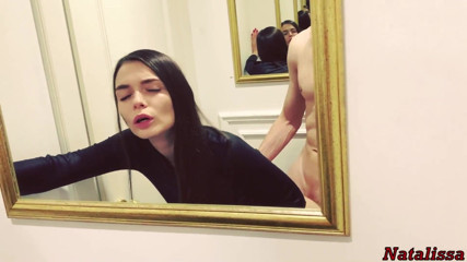 Natalissa: Nu-mi pasă dacă suntem prinși - futai riscant