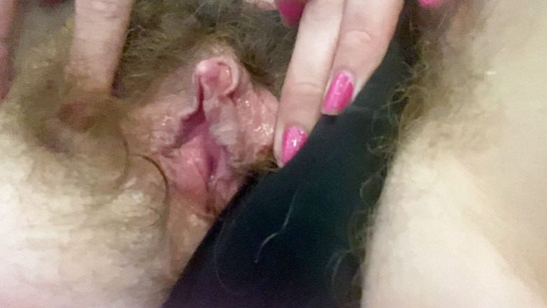 Cuteblonde666: Big clit rubbing closeup masturbation hairy pussy panties