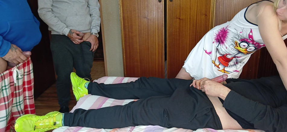 Bigjoefuckalott: A loira mostra caras do distrito que eu costumava ter...