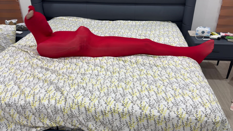 Asian foot goddess: Муміфікаційні колготки, бондаж усього тіла