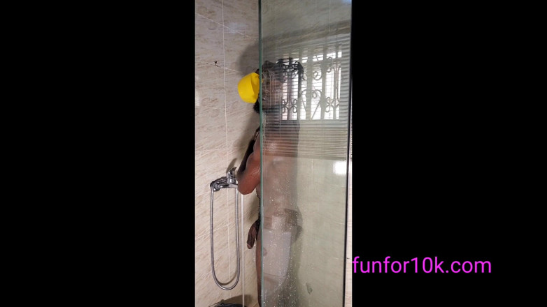Funfor10k straight videos only: 为我的大鸡巴大声呻吟