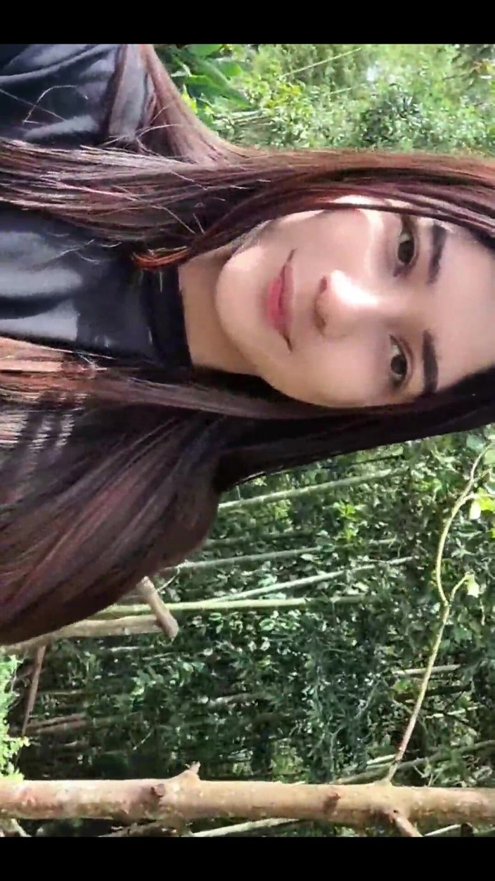 Yulieth Gomez: Yulieth Gomez'in Kolombiyalı videosundan silmeden önce izleyin