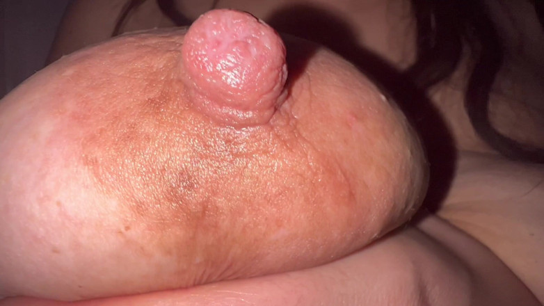 VeeVee Vixen: Hand melken und selbst meine titten lutschen